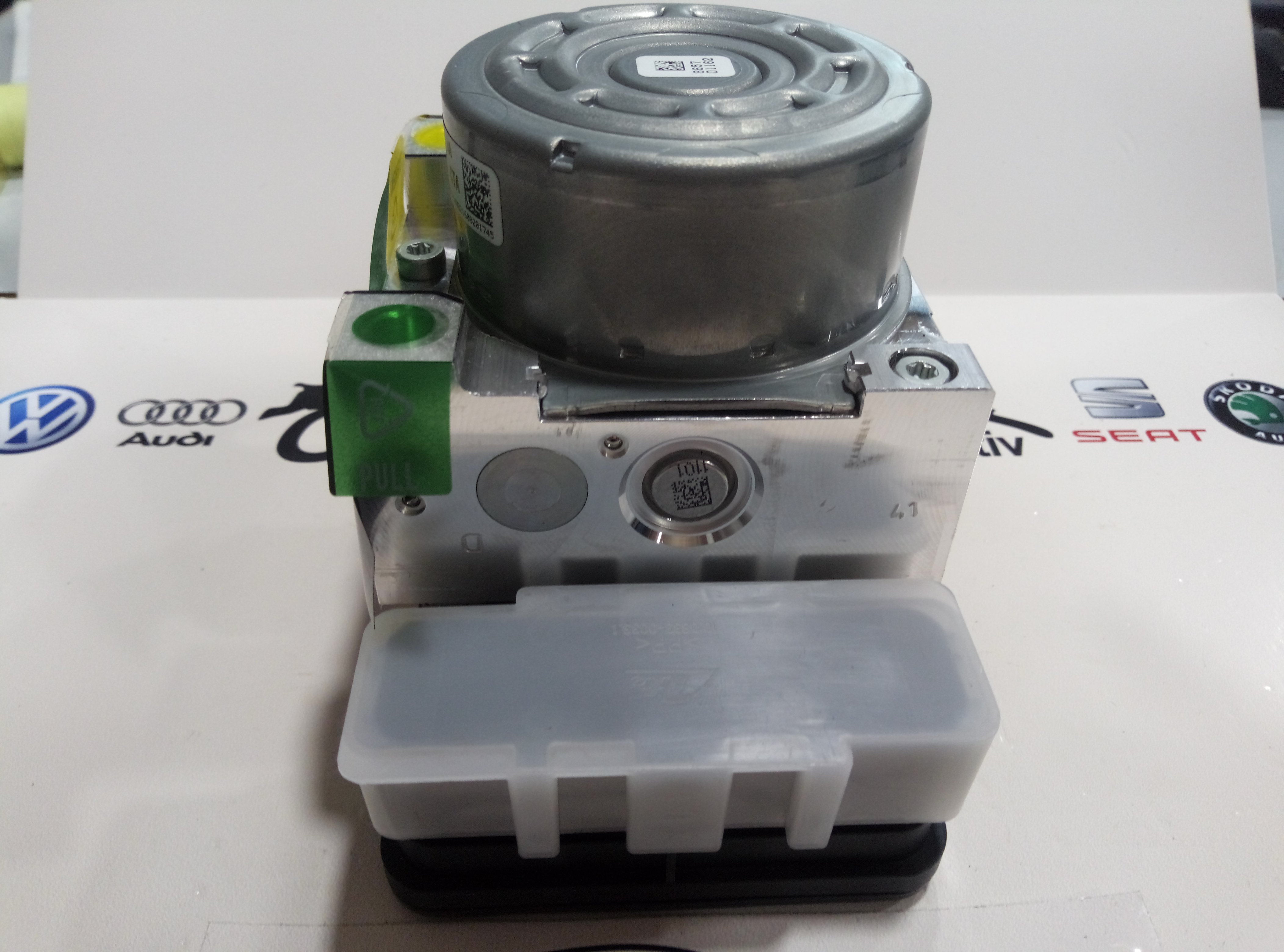 Audi A3-Skoda Superb Abs Beyni