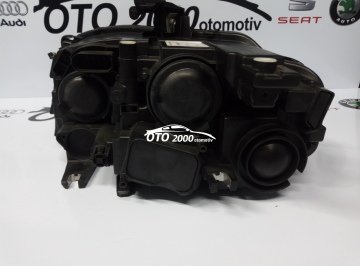 Audi A4 2008-2012 Far Sağ