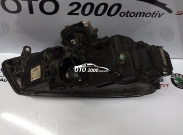 Volkswagen Touareg 2011-2014 Far Sol